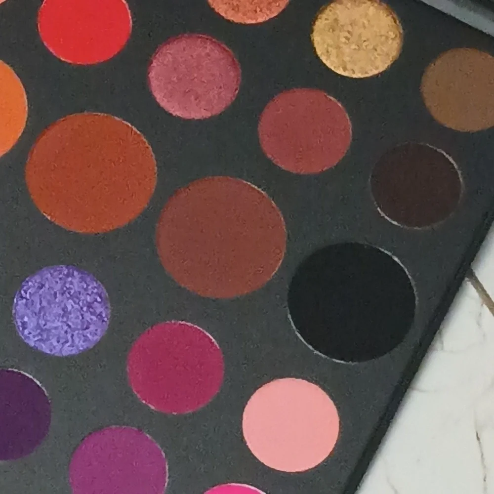 Morphe The James Charles Authentic Eyeshadow Palette Full size Rare Glam Womens